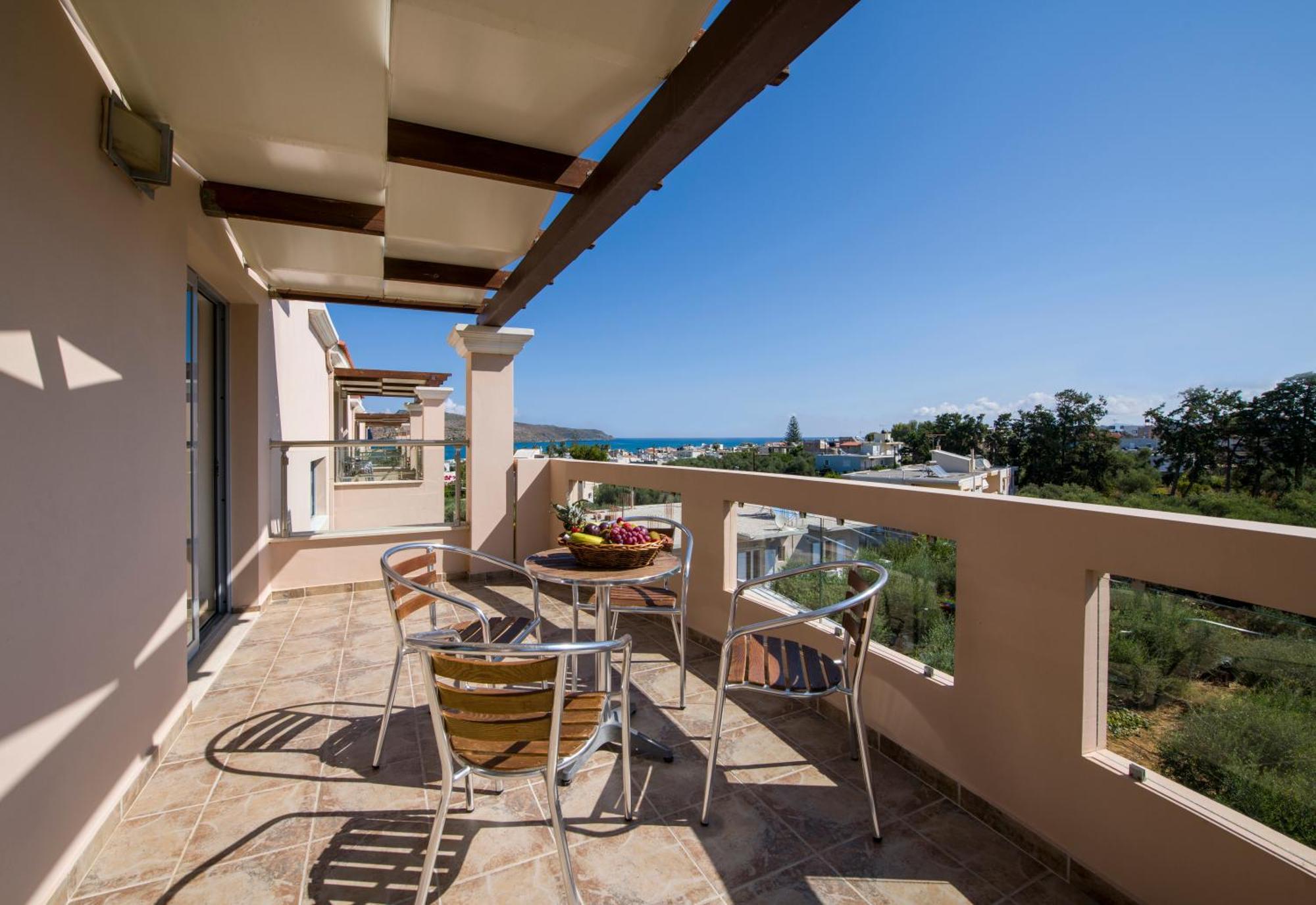 Isida Hotel Agia Marina Room photo